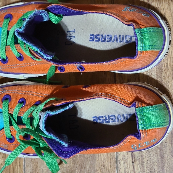 3 Pairs of Converse Shoes! - Picture 8 of 14